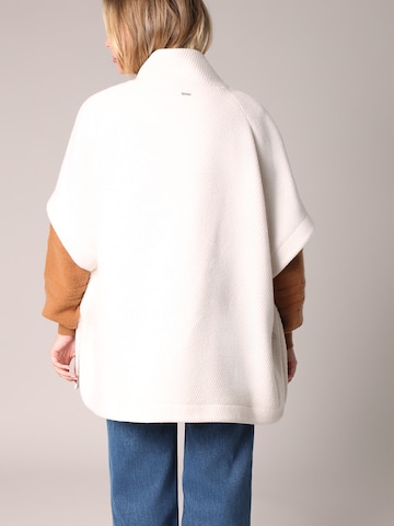 Cape 'MAWIRA' Deeluxe en blanc