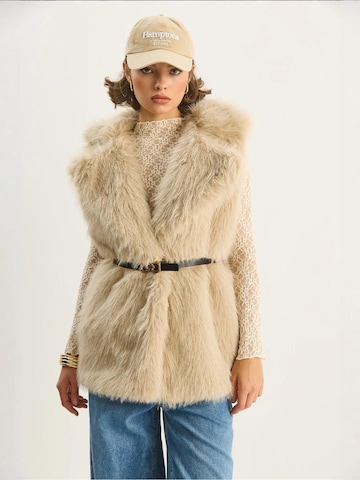 Bianco Lucci - Colete em bege