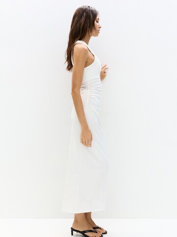 Pull&Bear Dress in White