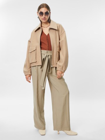 ABOUT YOU Wide leg Broek 'Marlena' in Beige