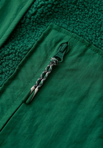 Gilet 'Penpol' di Seasalt Cornwall in verde