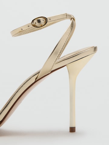 MANGO Remsandal 'SERENA' i guld