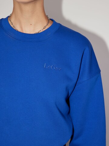 Sweat-shirt 'Rosa' LeGer by Lena Gercke en bleu