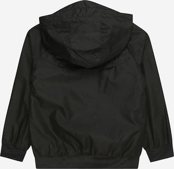 Nike Sportswear Prehodna jakna 'WINDRUNNER' | črna barva