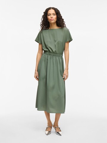 Robe VILA en vert