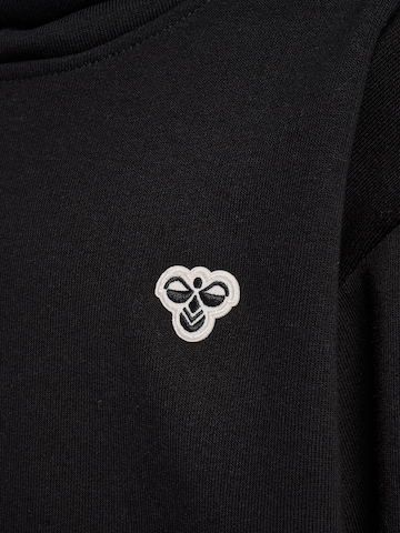 Hanorac sport de la Hummel pe negru