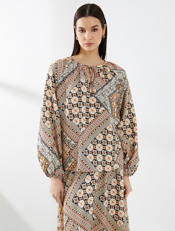 Koton Blouse in Beige: front