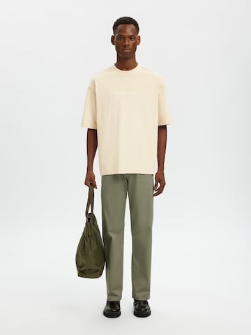 SELECTED - Camiseta 'SLHWILL' en beige