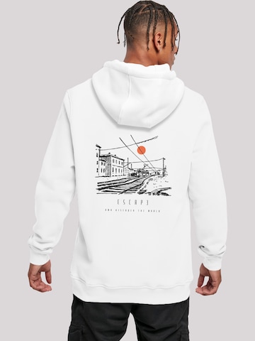 Sweat-shirt 'Escape Discover the World Town Train Station' F4NT4STIC en blanc : devant