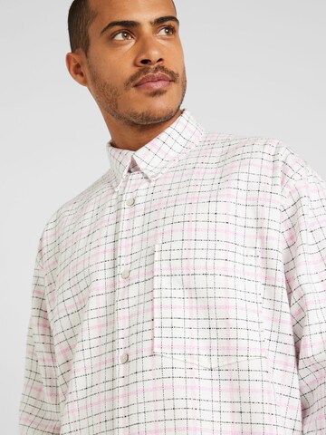 Won Hundred Comfort Fit Skjorta i vit