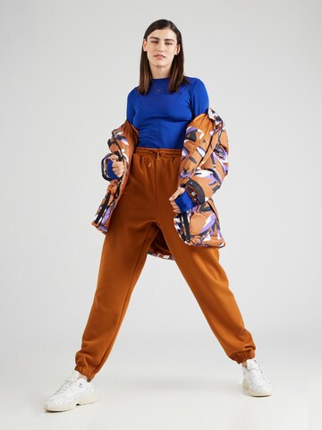 Effilé Pantalon de sport ADIDAS BY STELLA MCCARTNEY en marron