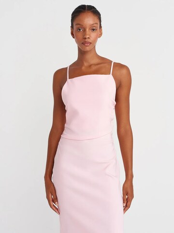Abito di Dilvin in rosa