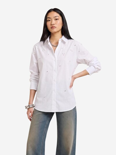 Camicia da donna 'ONLSARINA LORIS L/S EMB SHIRT WVN 15378307' in XS ONLY di colore bianco, Visualizzazione prodotti