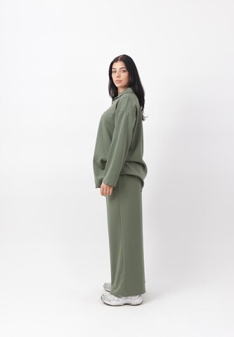Elara Sweat suit in Green