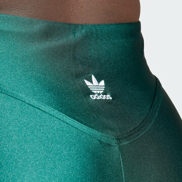 ADIDAS ORIGINALS Skinny Urheiluhousut värissä vihreä