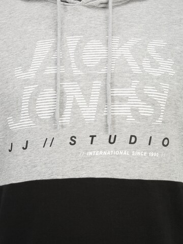 Felpa 'MARCO' di Jack & Jones Plus in grigio