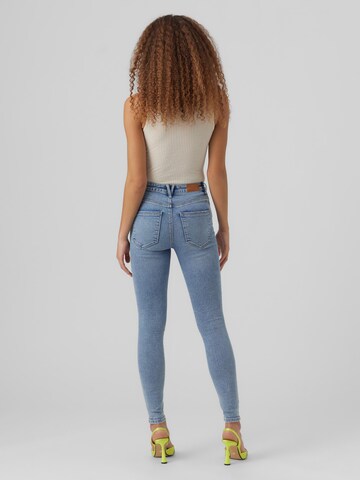 VERO MODA Skinny Jeans 'SOPHIA' in Blau