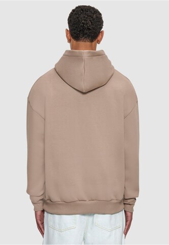 Dropsize Sweatshirt in Braun