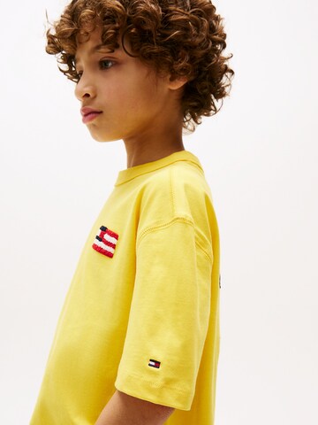 TOMMY HILFIGER T-Shirt in Gelb