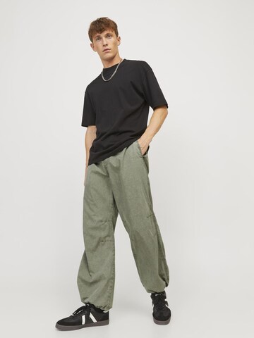 JACK & JONES Loose fit Pants in Green