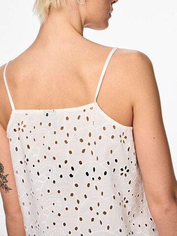 PIECES Top 'WENDY' in White