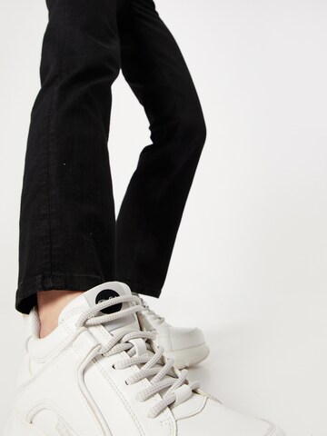 PIECES Regular Jeans 'Delly' in Black