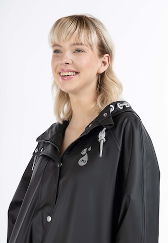 MYMO Raincoat in Black