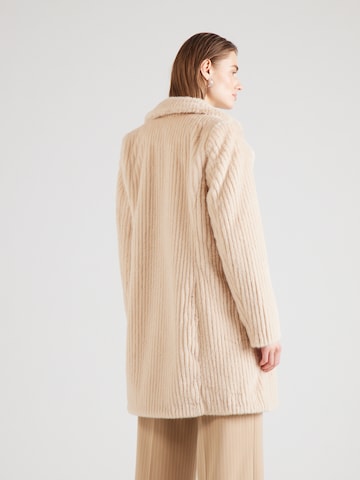 PRINCESS GOES HOLLYWOOD Between-seasons coat in Beige
