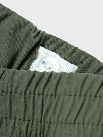 NAME IT Tapered Hose 'BEN BAGGY' in Grün