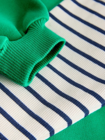 Next - Conjunto en verde