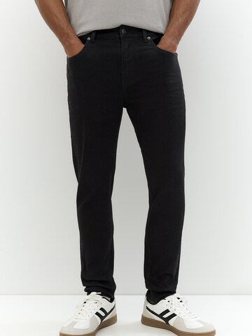 Slimfit Jeans de la Pull&Bear pe negru: față