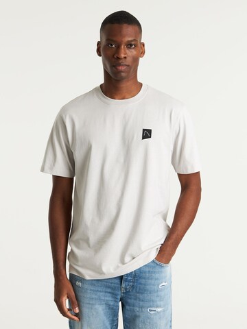 CHASIN' Shirt 'Motan' in Grey