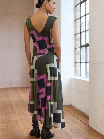 Next Kleid in Grün