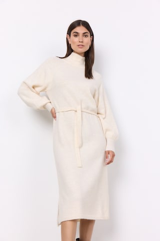 Robes en maille 'NESSIE' Soyaconcept en beige : devant