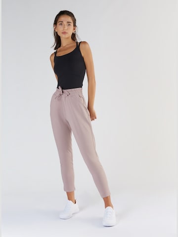 True North Tapered Pants 'Jogging Pants' in Purple