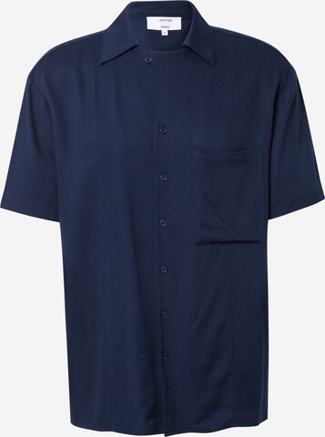 DAN FOX APPAREL - Camisa 'Enes' en azul: frente