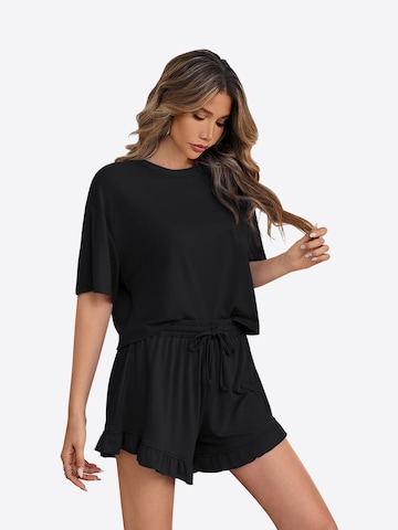 Pantaloni scurți de la Imily Bela pe negru: față