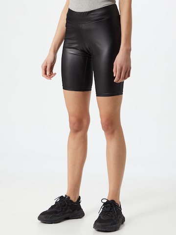 Urban Classics Skinny Shorts in Schwarz: predná strana