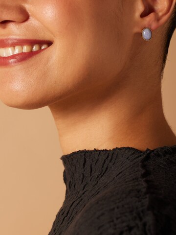 Boucles d'oreilles Lucardi en or : devant