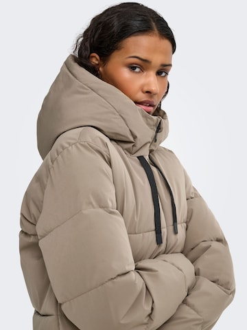 JDY - Chaqueta de invierno 'JDYBlair' en marrón