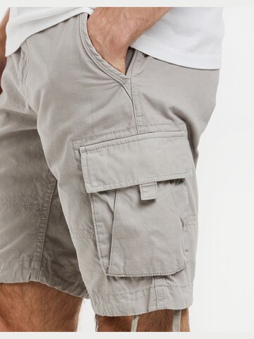 Threadbare Regular Shorts 'Manchester' in Grau