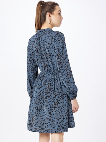 Robe 'Ella' ABOUT YOU en bleu