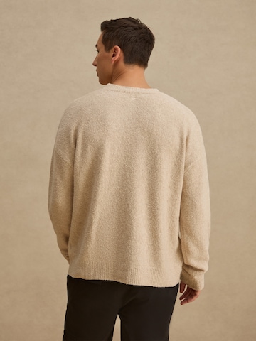 DAN FOX APPAREL Pullover 'Jeremy' in Beige