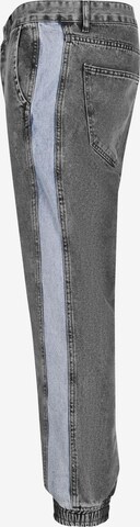 2Y Premium Tapered Jeans in Grau