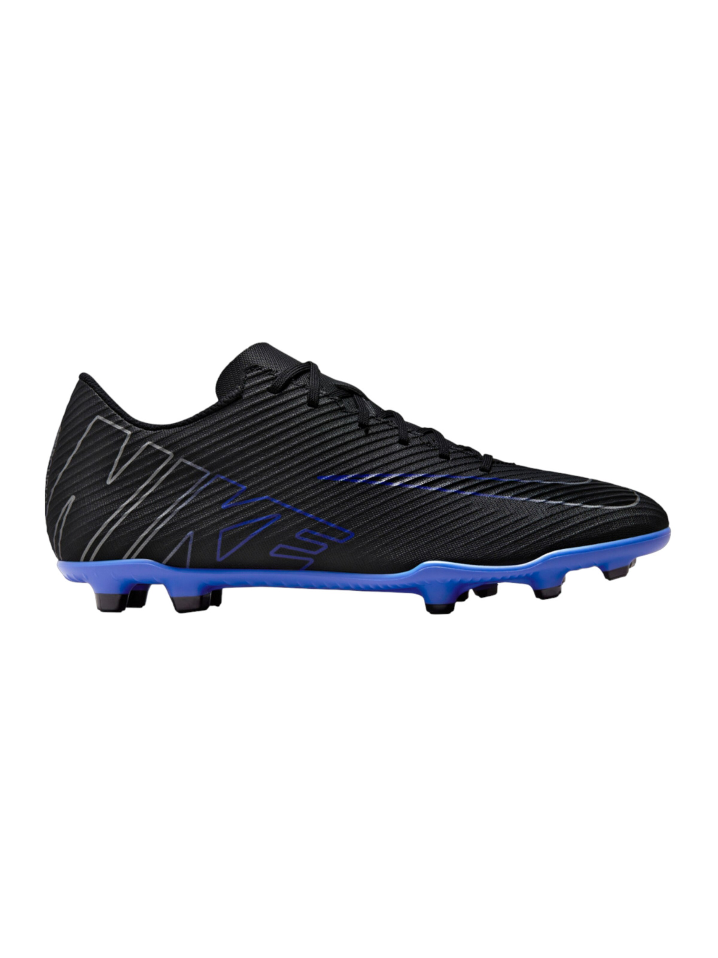 Ghete de fotbal de la NIKE pe negru
