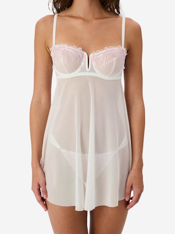 Penti Negligée 'PENTI Babydoll mit gebrochener Stickerei, Bügel und Schleifenmuster'‌‌‌‌‌‌‌‌‌ in Weiß