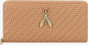 PATRIZIA PEPE Wallet in Beige: front