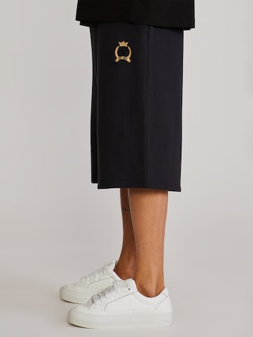 SikSilk Regular Pants in Black