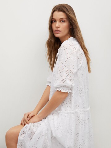 Robe 'ISLAND' MANGO en blanc