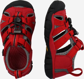 KEEN - Sandalias 'Seacamp II' en rojo